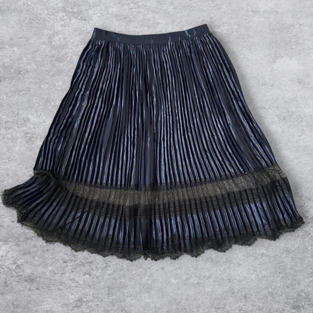 Ultra Pink Navy Blue Pleated Midi Skirt Lace Trim Satin‎ Sheen Size M